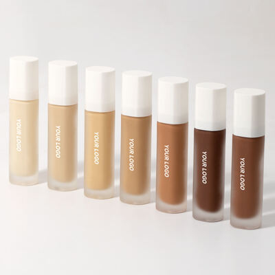 Bon prix Fond de teint liquide végan bio longue tenue, poids plume, contrôle du sébum. Améliore l'hydratation de la peau et illumine. Waterproof en ligne